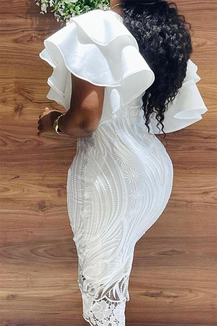 Dresses female | Elegant Commuter High Waist Pure Color Lace Asymmetrical Off The Shoulder Dress White