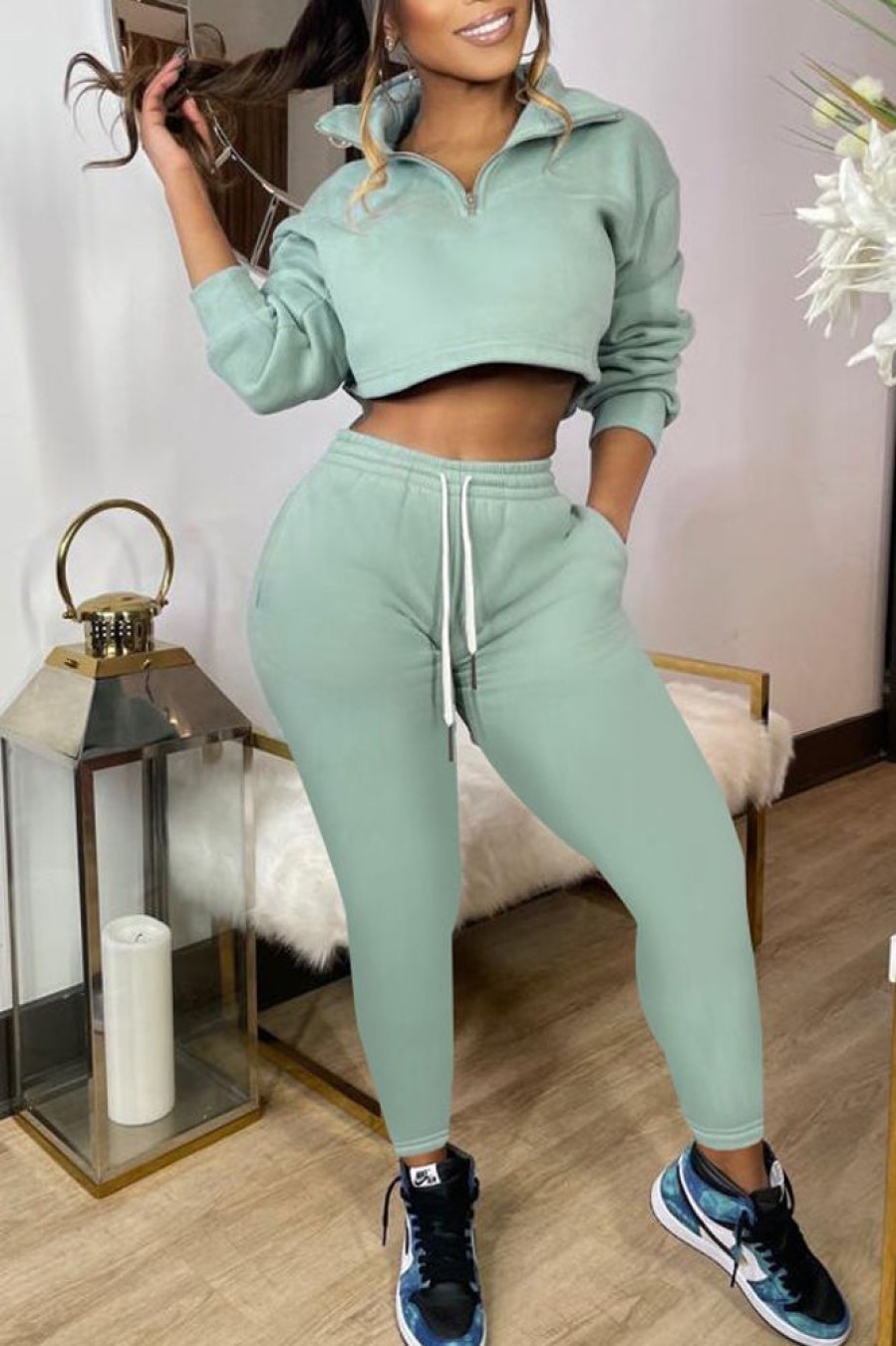 2-Pieces female | Casual Solid Color Stand Collar Zip Short Sweatshirt Slim Fit Pant Suits Light Green