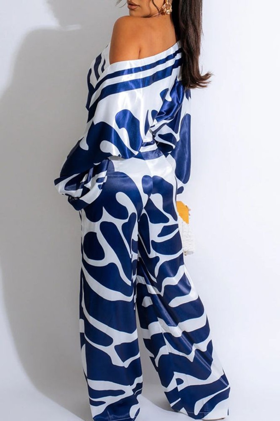 2-Pieces female | Fashion Print Oblique Collar Batwing Sleeve Top Straight-Let Pant Suits Blue