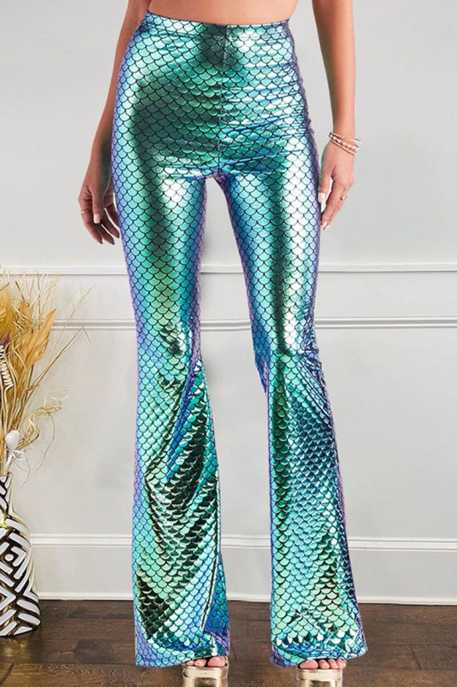 Bottoms female | Colorful High-Waisted Gradient Fish Scale Flared Pants Green