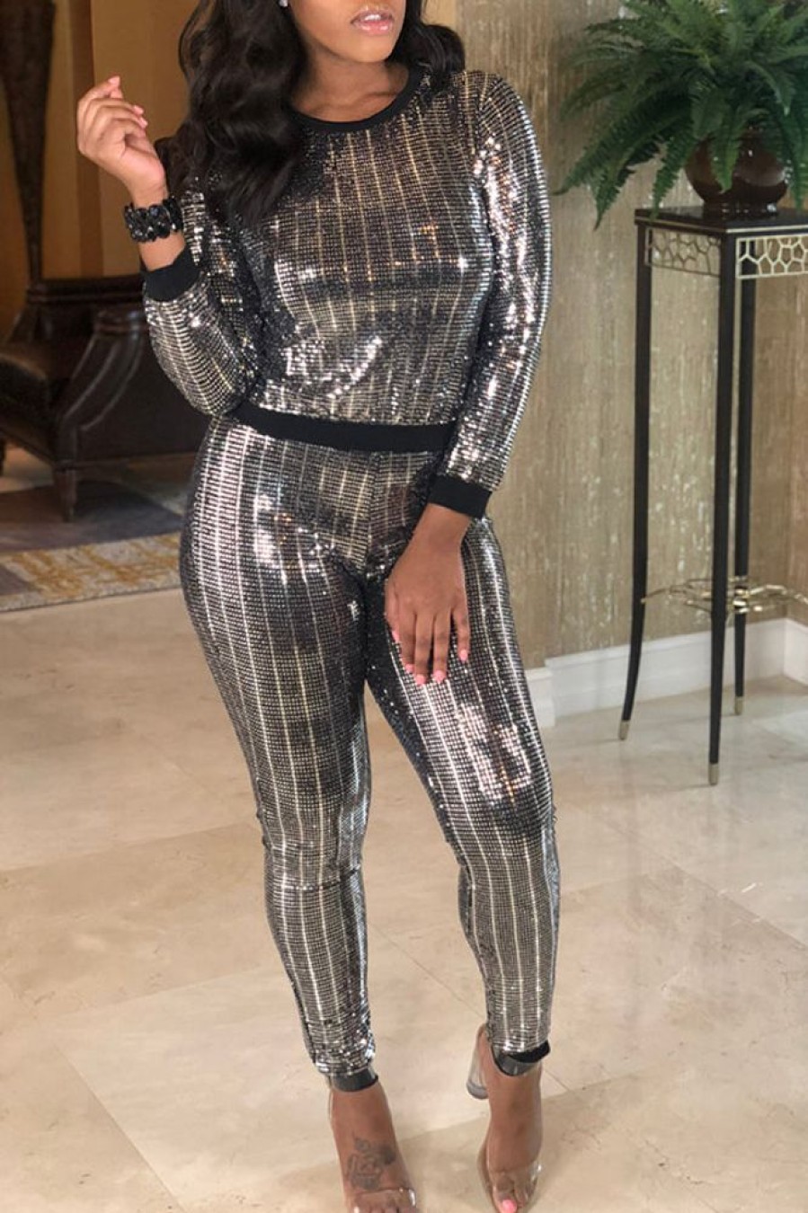 2-Pieces female | Shiny Round Neck Slim Sequin Long Sleeve Pant Suits