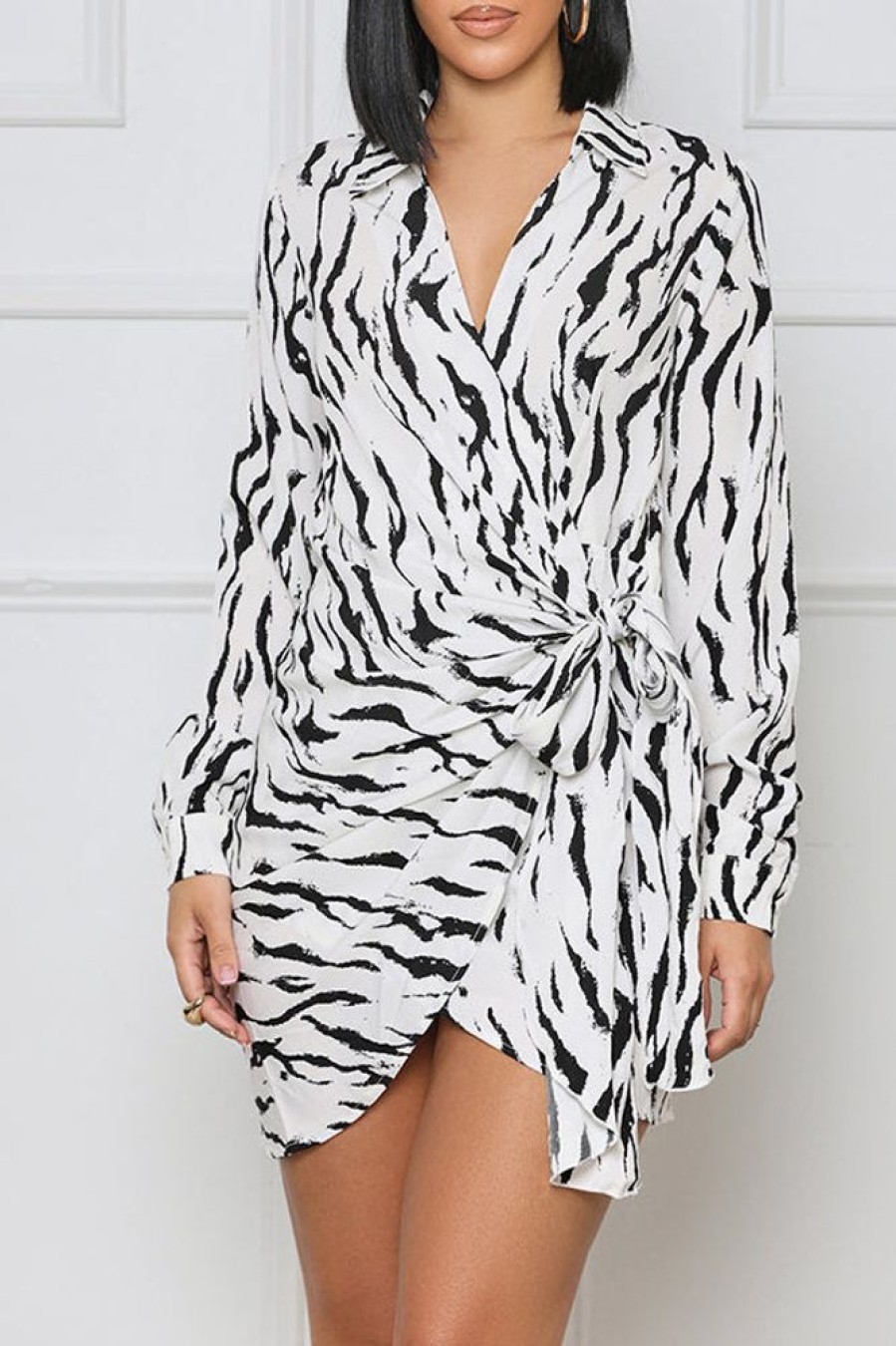 Dresses female | Temperament Print Long Sleeve V-Neck Lace-Up Wrap Mini Dress