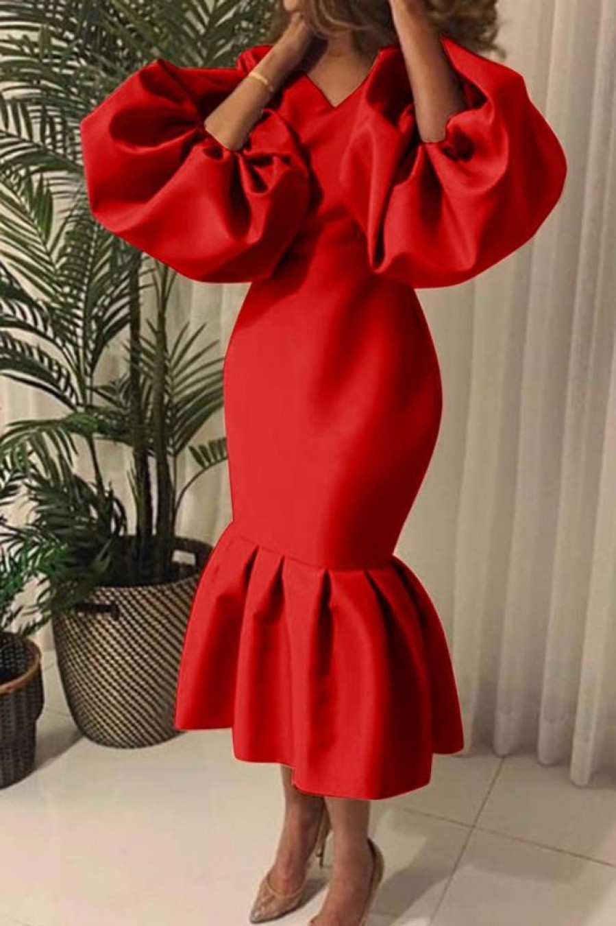 Dresses female | Temperament Plus Size V-Neck Puff Sleeve Fishtail Maxi Dress