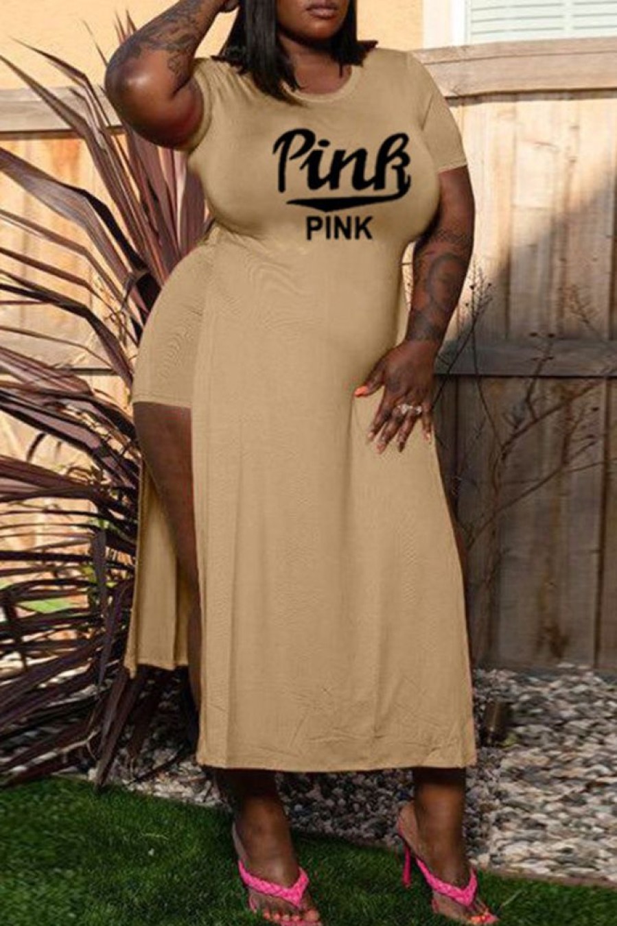 2-Pieces female | Plus Size Irregular Slit Letter Print Short Sleeve Two-Piece Set Khaki