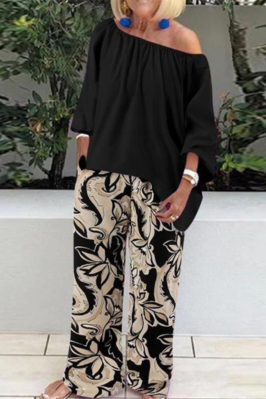 2-Pieces female | Casual Oblique Collar Top & Printed Pants Plus Size Set